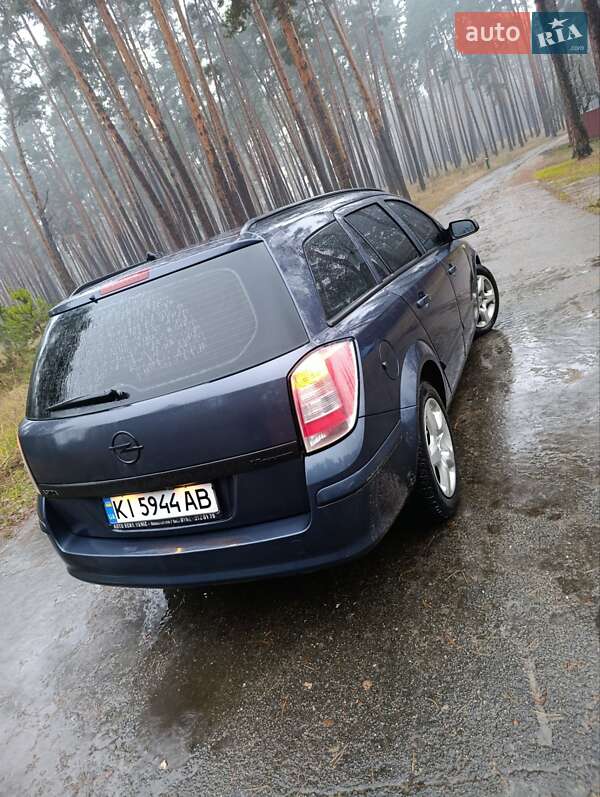 Универсал Opel Astra 2007 в Бородянке