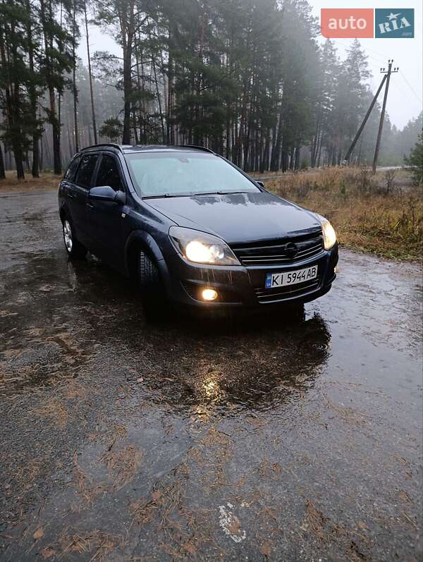 Универсал Opel Astra 2007 в Бородянке