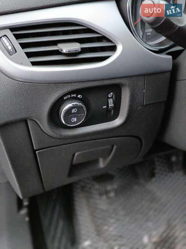 Универсал Opel Astra 2017 в Луцке