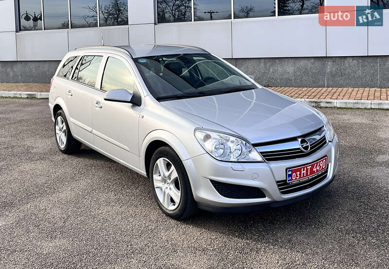 Opel Astra 2009