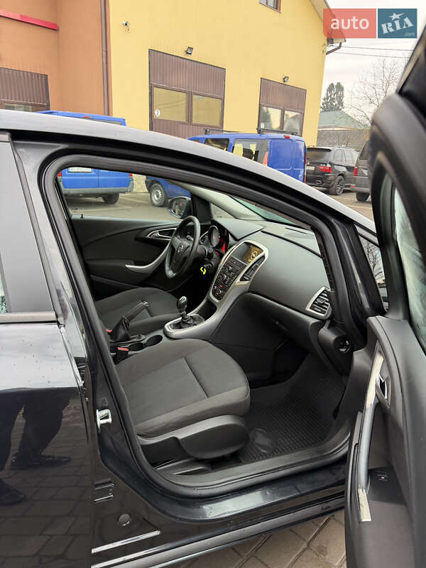 Хетчбек Opel Astra 2013 в Коломиї