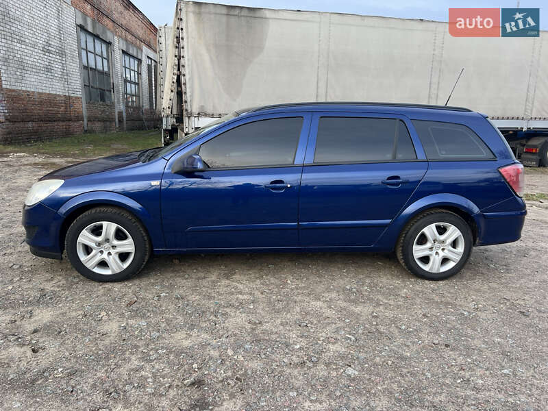 Універсал Opel Astra 2008 в Броварах