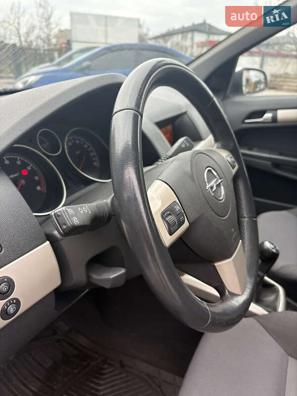 Універсал Opel Astra 2008 в Білій Церкві