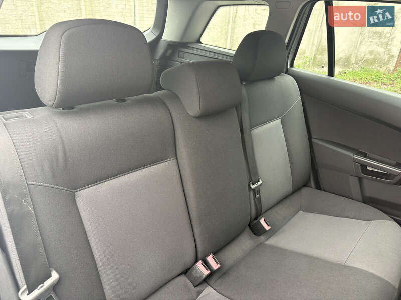 Універсал Opel Astra 2008 в Білій Церкві