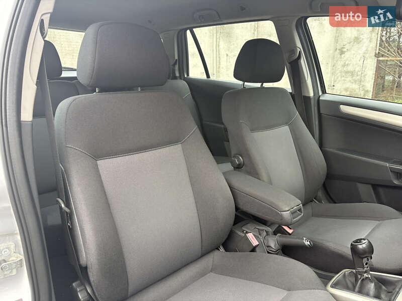 Універсал Opel Astra 2008 в Білій Церкві