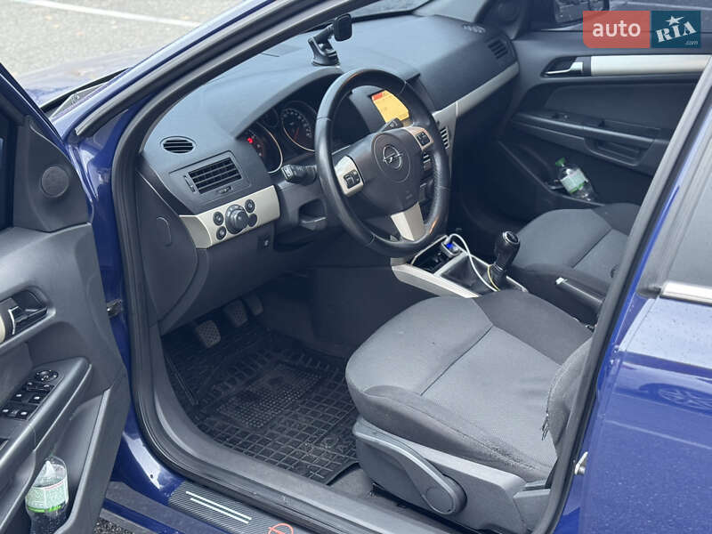 Універсал Opel Astra 2007 в Києві