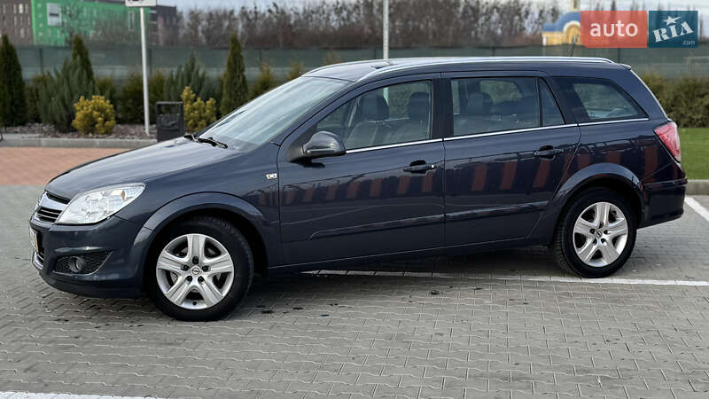 Универсал Opel Astra 2010 в Виннице фото 6 Универсал Opel Astra 2010 в Виннице