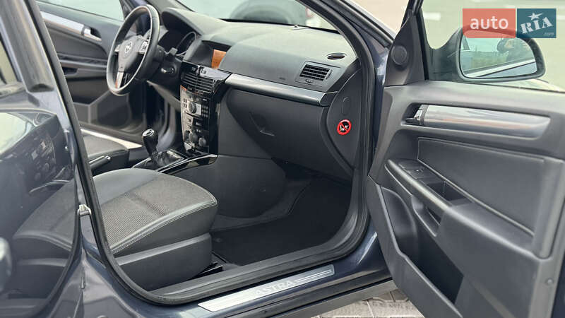 Универсал Opel Astra 2010 в Виннице фото 28 Универсал Opel Astra 2010 в Виннице