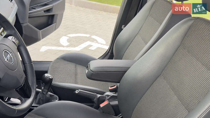 Универсал Opel Astra 2010 в Виннице фото 27 Универсал Opel Astra 2010 в Виннице