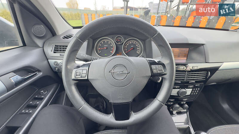 Универсал Opel Astra 2010 в Виннице фото 57 Универсал Opel Astra 2010 в Виннице