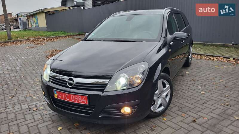 Універсал Opel Astra 2006 в Черкасах
