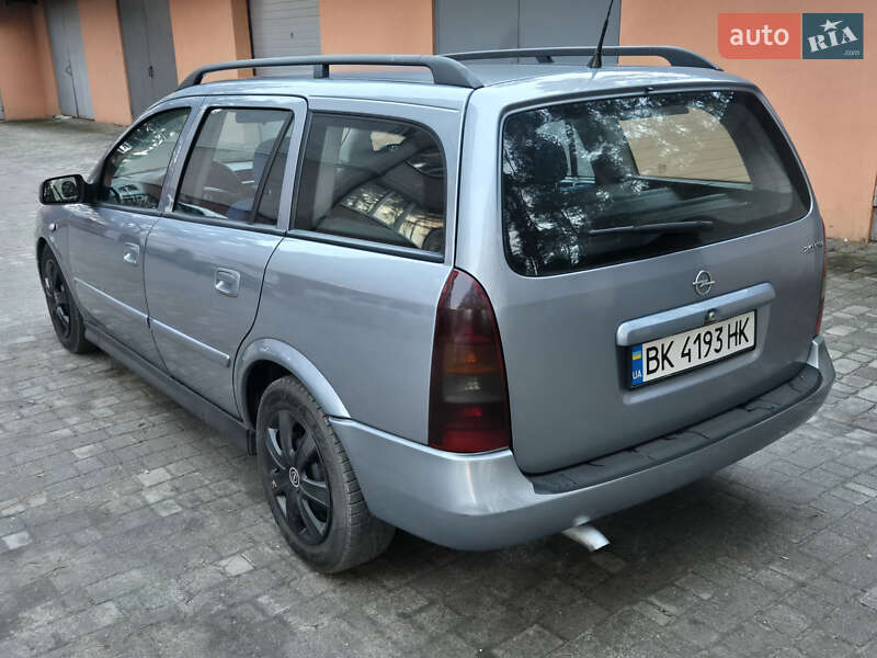 Універсал Opel Astra 2004 в Славуті
