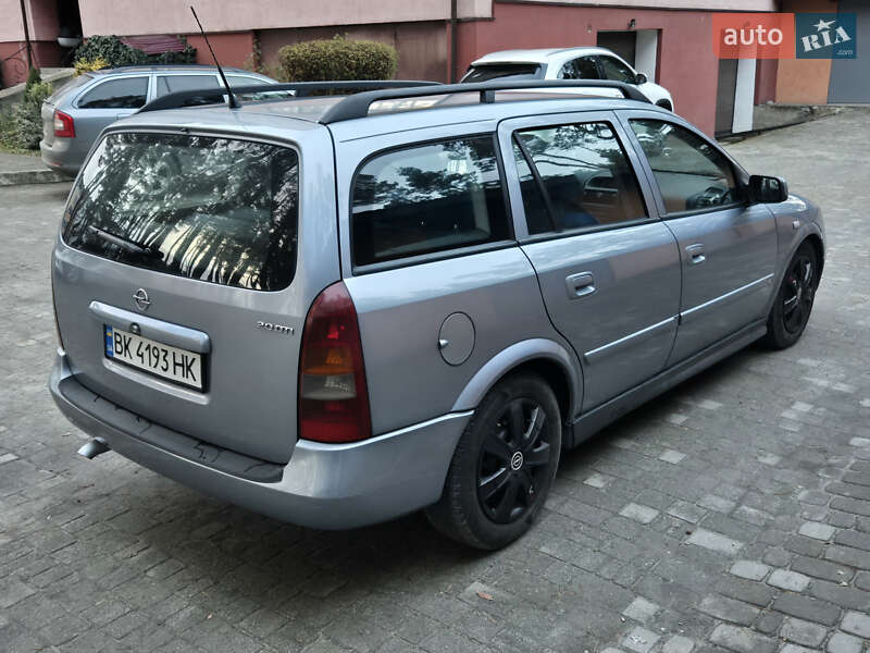 Універсал Opel Astra 2004 в Славуті