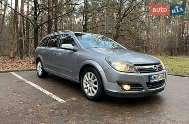 Универсал Opel Astra 2005 в Житомире