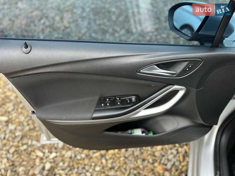 Універсал Opel Astra 2018 в Коломиї