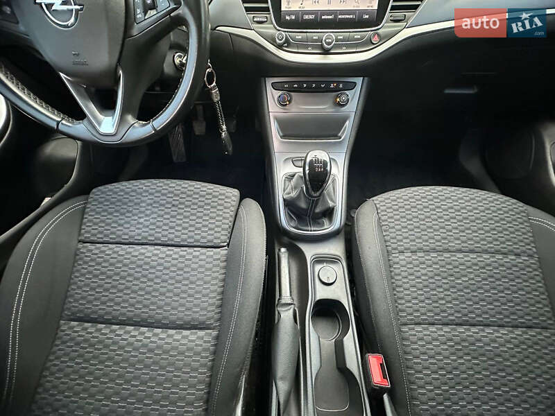 Універсал Opel Astra 2018 в Коломиї