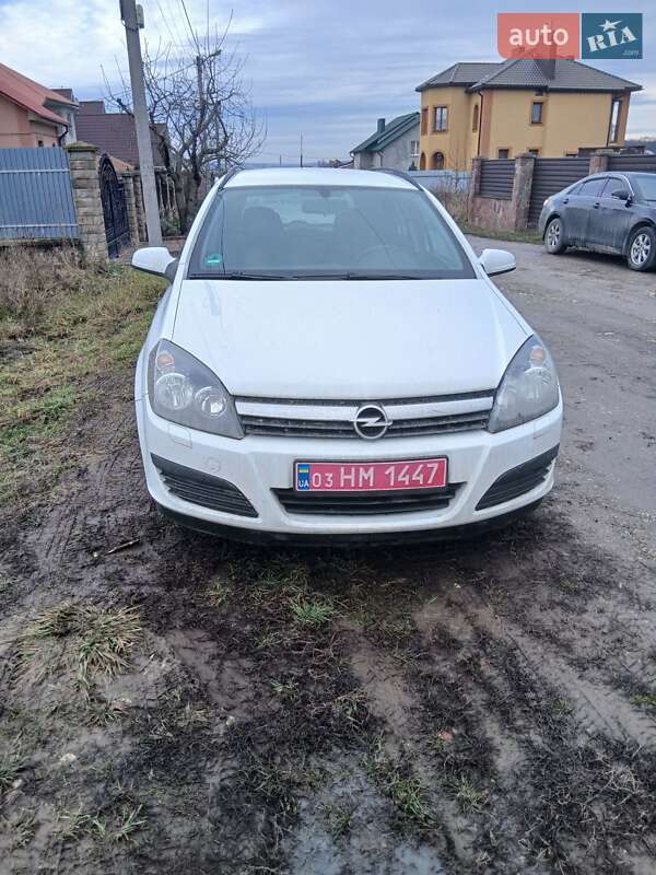 Універсал Opel Astra 2006 в Почаєві