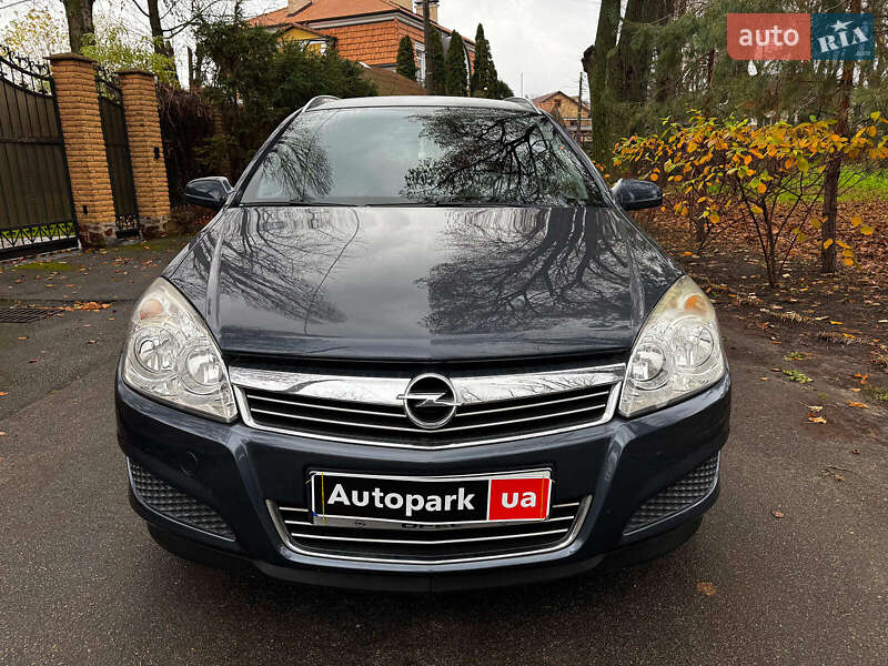 Універсал Opel Astra 2008 в Києві