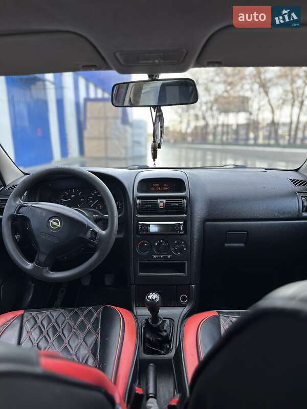 Універсал Opel Astra 1999 в Одесі