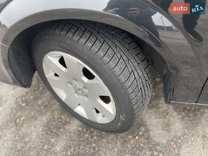 Универсал Opel Astra 2012 в Белой Церкви