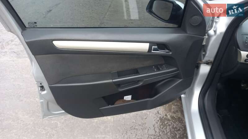 Универсал Opel Astra 2007 в Монастырище фото 4 Универсал Opel Astra 2007 в Монастырище