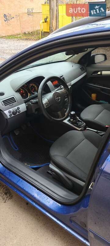 Універсал Opel Astra 2006 в Вінниці