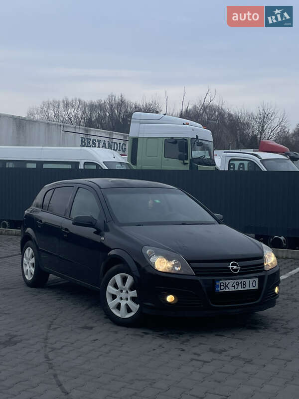 Opel Astra 2004