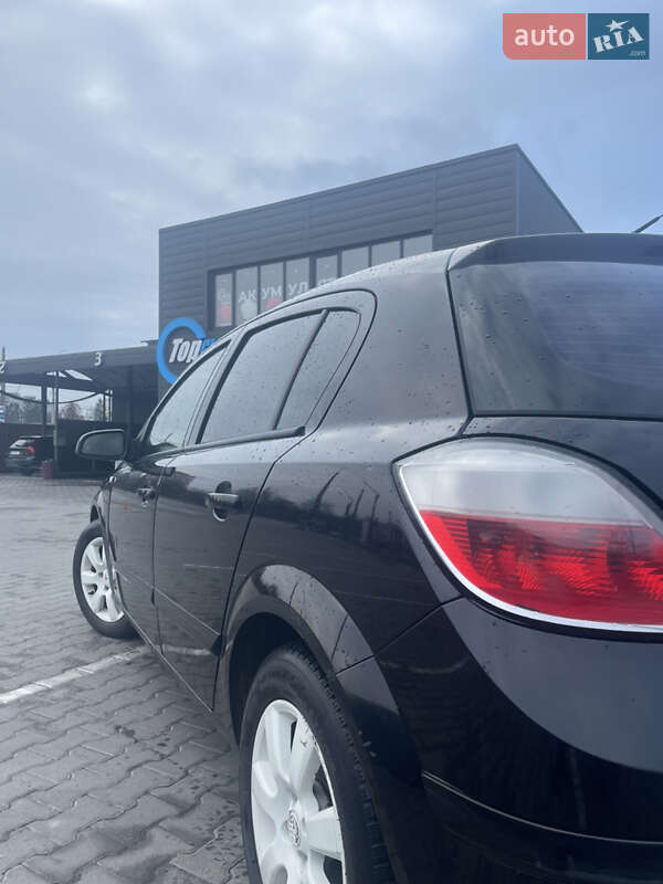 Хетчбек Opel Astra 2004 в Хмельницькому