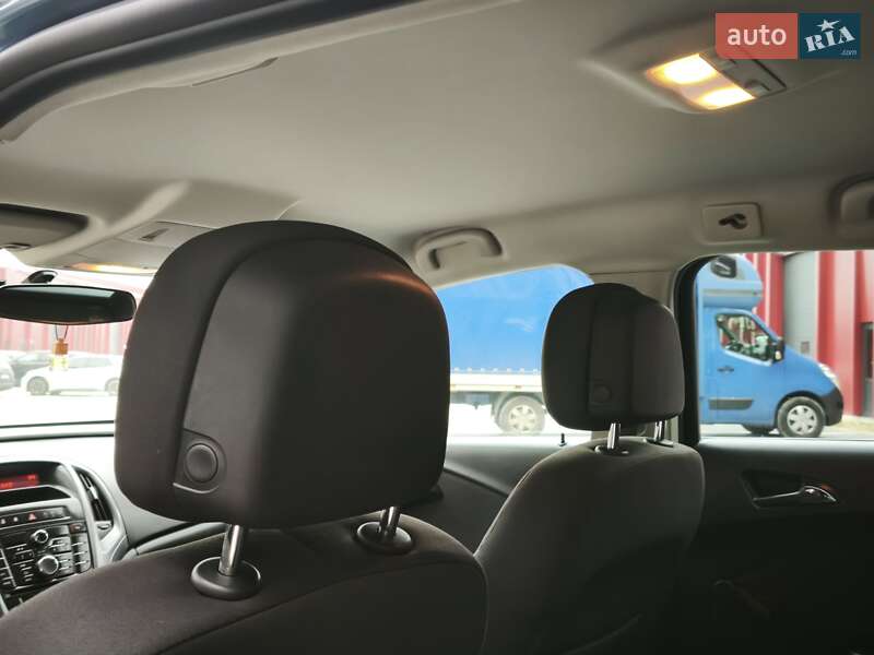 Универсал Opel Astra 2013 в Львове фото 47 Универсал Opel Astra 2013 в Львове