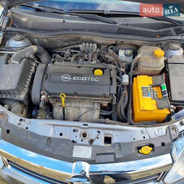 Універсал Opel Astra 2009 в Харкові