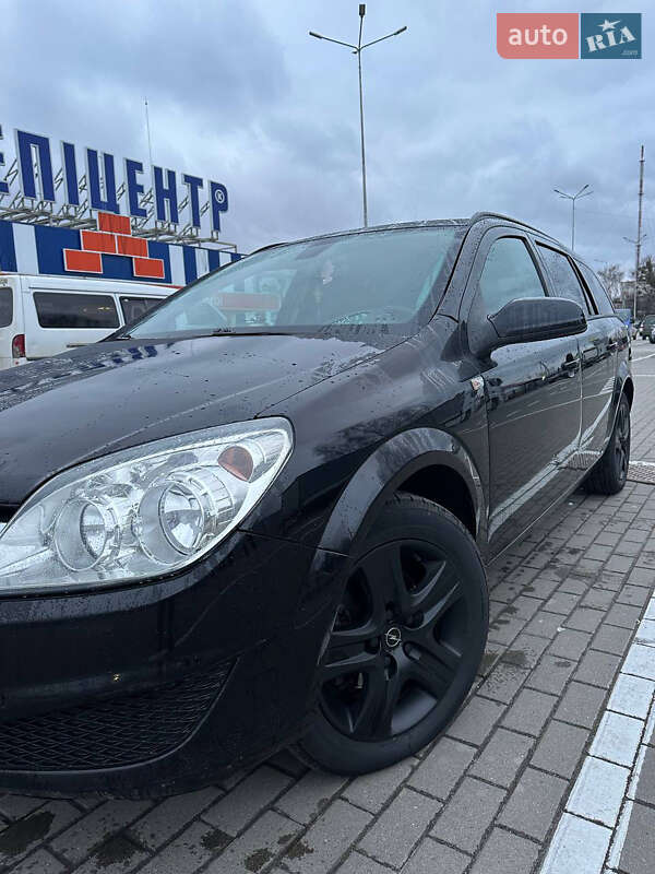 Універсал Opel Astra 2009 в Ковелі