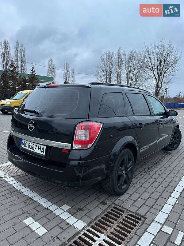 Універсал Opel Astra 2009 в Ковелі