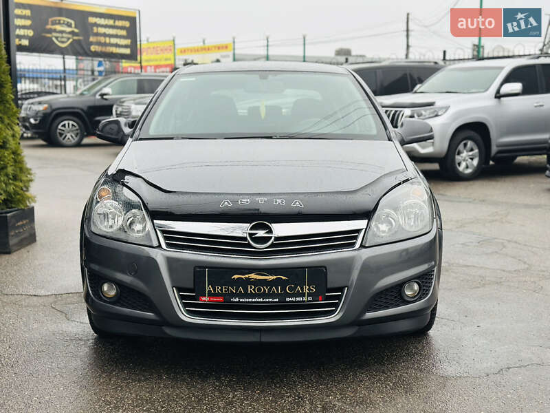 Хетчбек Opel Astra 2012 в Харкові