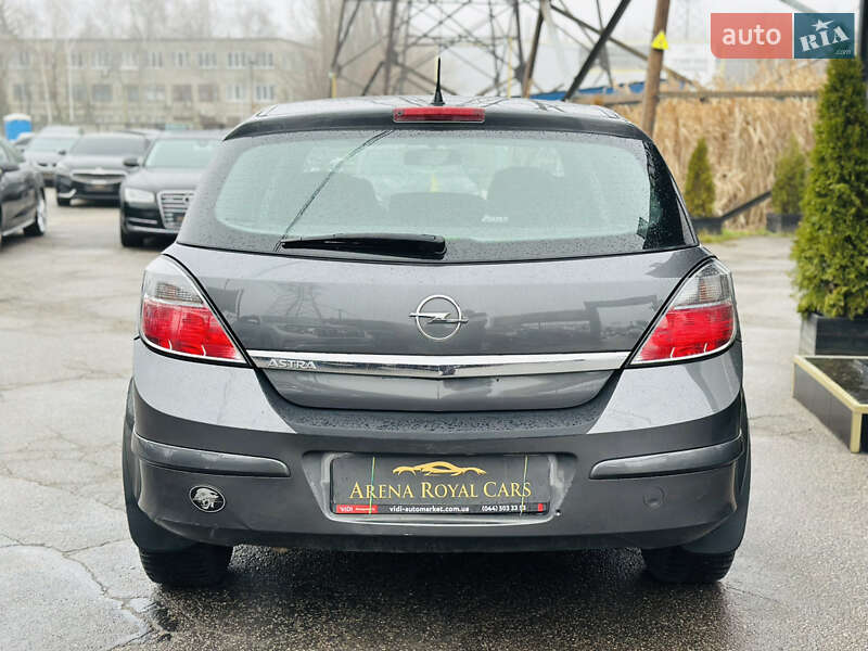 Хетчбек Opel Astra 2012 в Харкові