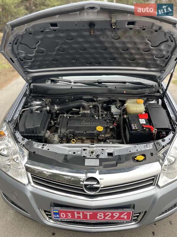 Універсал Opel Astra 2008 в Бородянці