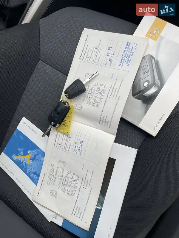 Універсал Opel Astra 2008 в Бородянці документ