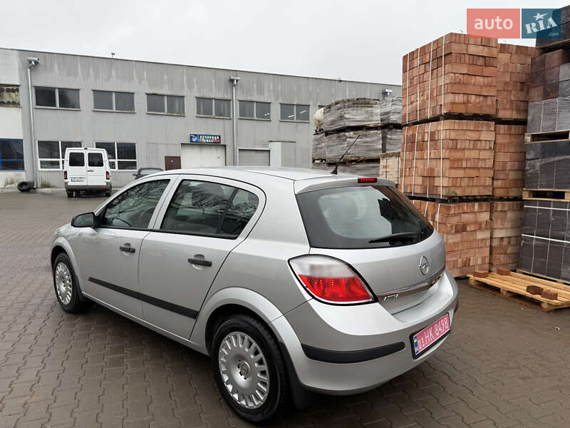Хетчбек Opel Astra 2004 в Вінниці