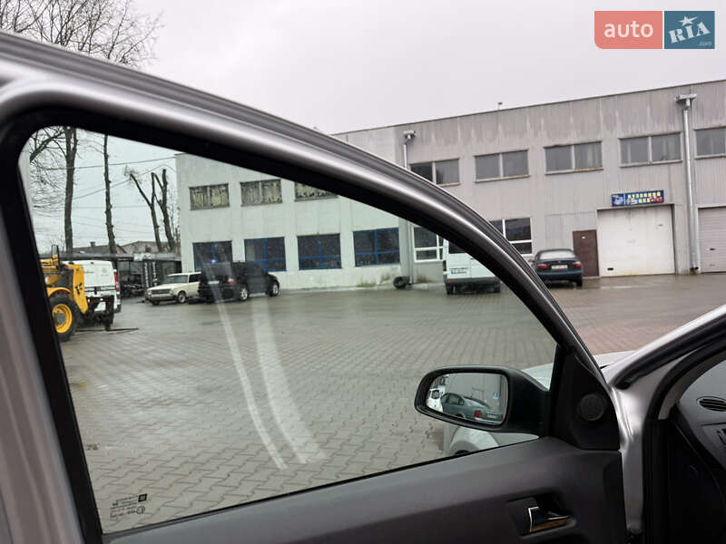 Хетчбек Opel Astra 2004 в Вінниці