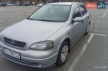Седан Opel Astra 2000 в Броварах