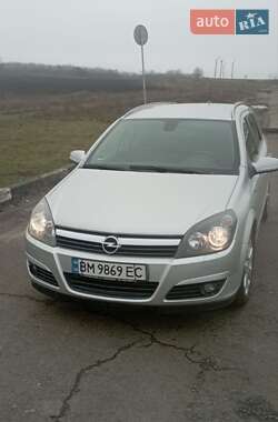 Універсал Opel Astra 2004 в Сумах