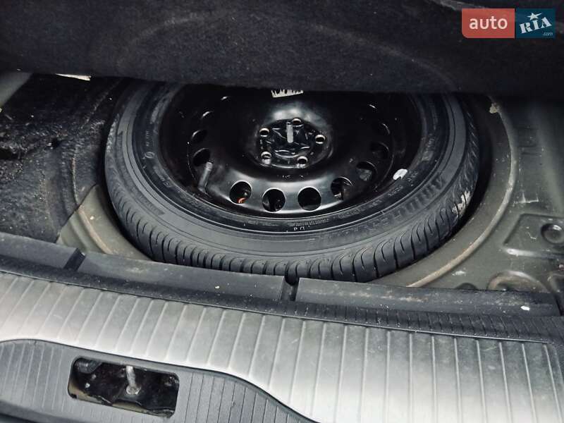 Универсал Opel Astra 2008 в Ромнах