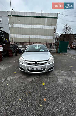 Хэтчбек Opel Astra 2009 в Запорожье