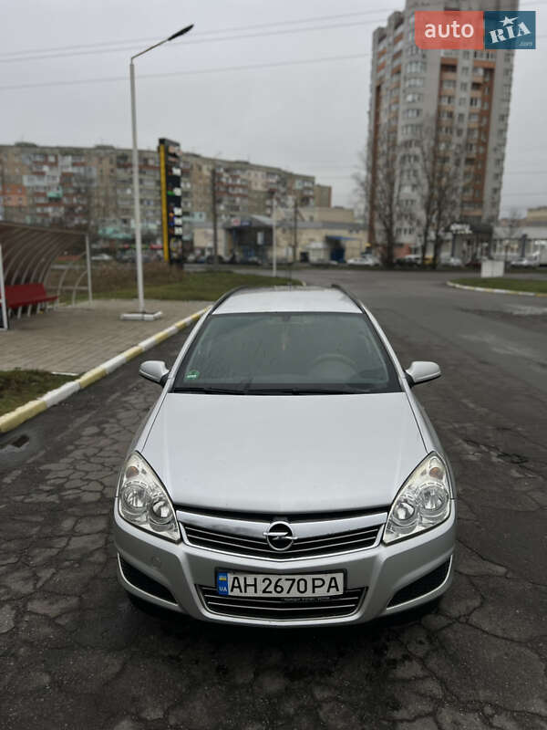 Универсал Opel Astra 2008 в Полтаве фото 2 Универсал Opel Astra 2008 в Полтаве