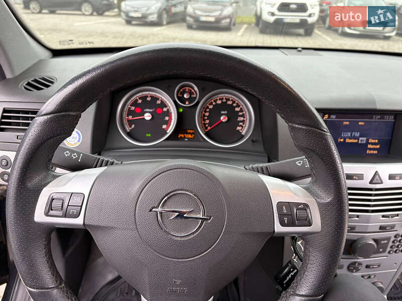 Хэтчбек Opel Astra 2009 в Львове фото 15 Хэтчбек Opel Astra 2009 в Львове