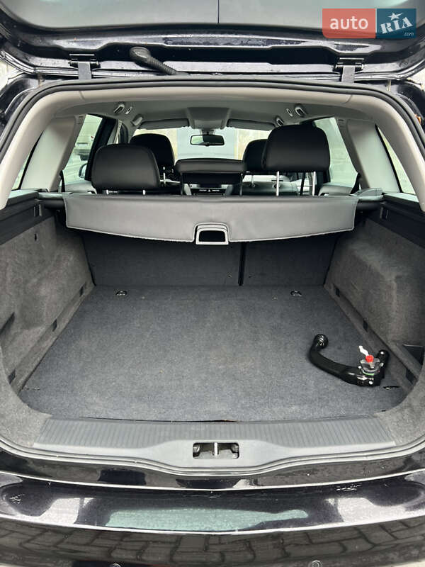 Универсал Opel Astra 2010 в Луцке