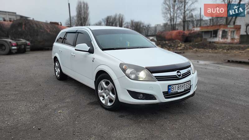 Універсал Opel Astra 2010 в Полтаві фото 6 Універсал Opel Astra 2010 в Полтаві