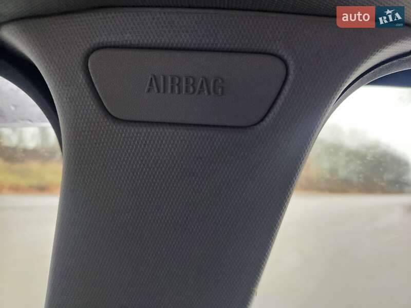 Универсал Opel Astra 2006 в Полтаве