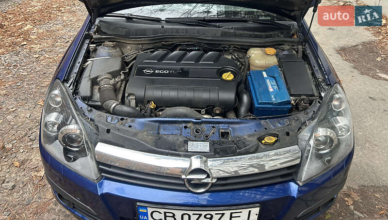 Універсал Opel Astra 2005 в Києві