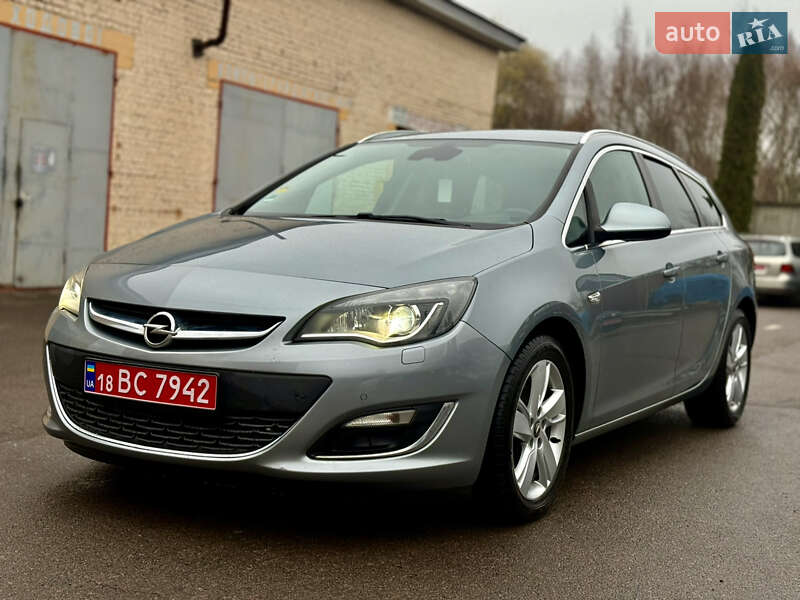 Opel Astra 2013