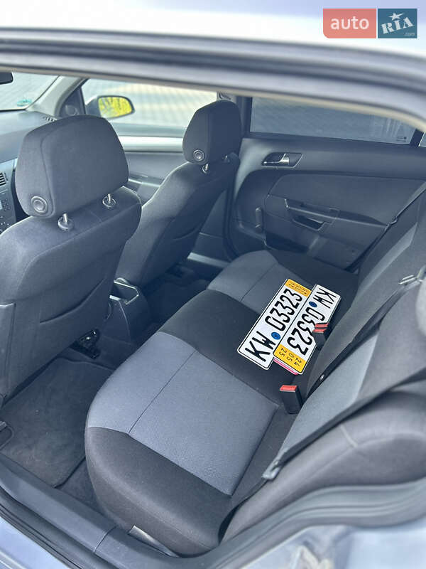 Універсал Opel Astra 2005 в Золочеві фото 39 Універсал Opel Astra 2005 в Золочеві